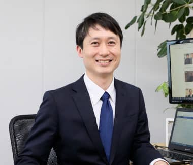 運営責任者 中野達也